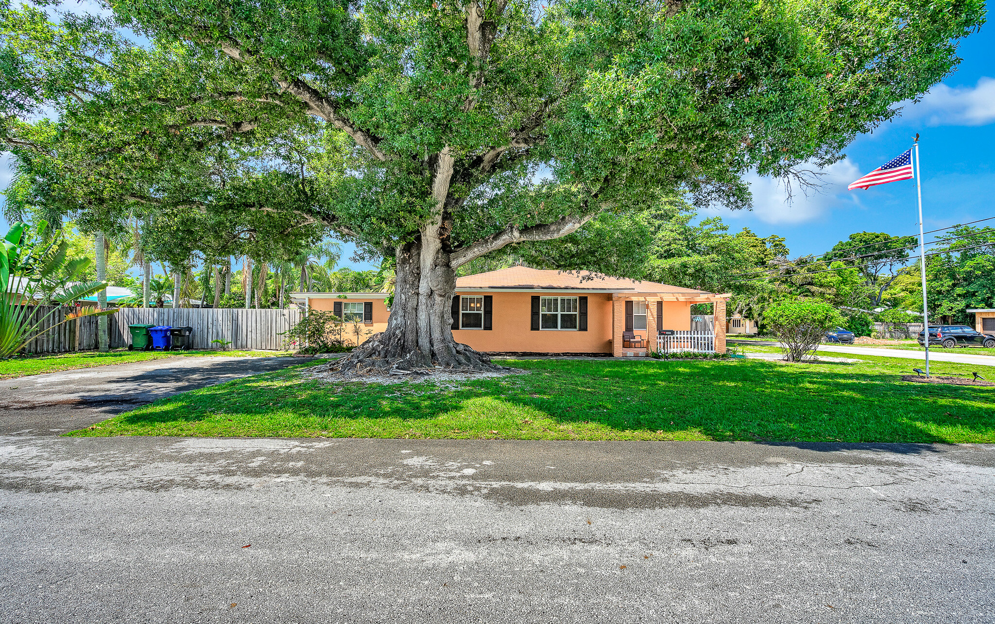 1645 NE 9th Ave, Fort Lauderdale, FL à vendre Photo principale- Image 1 de 1