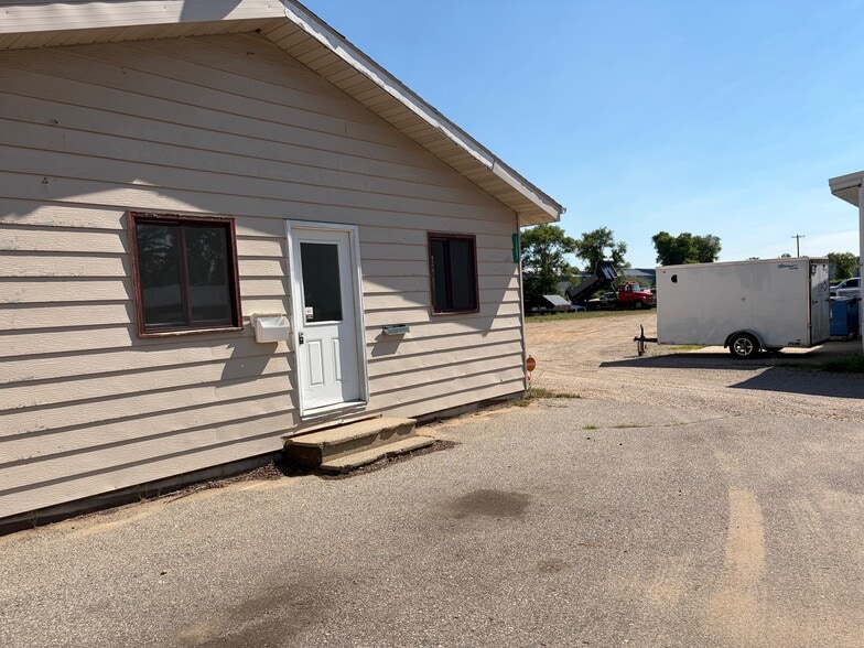 4049 Northwind Dr, Mount Pleasant, MI for lease - Building Photo - Image 2 of 10