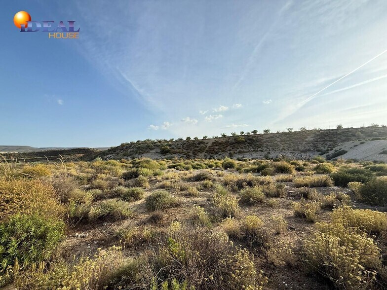 Avenida de Alemania, 39, Alhendín, Granada for sale - Building Photo - Image 3 of 17
