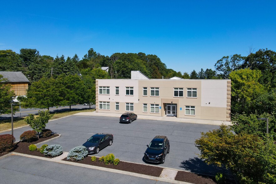 1425 Mountain Dr N, Bethlehem, PA for lease - Primary Photo - Image 2 of 11