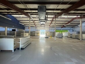 11 Whitewood Ln, North Branford, CT for sale Interior Photo- Image 2 of 20