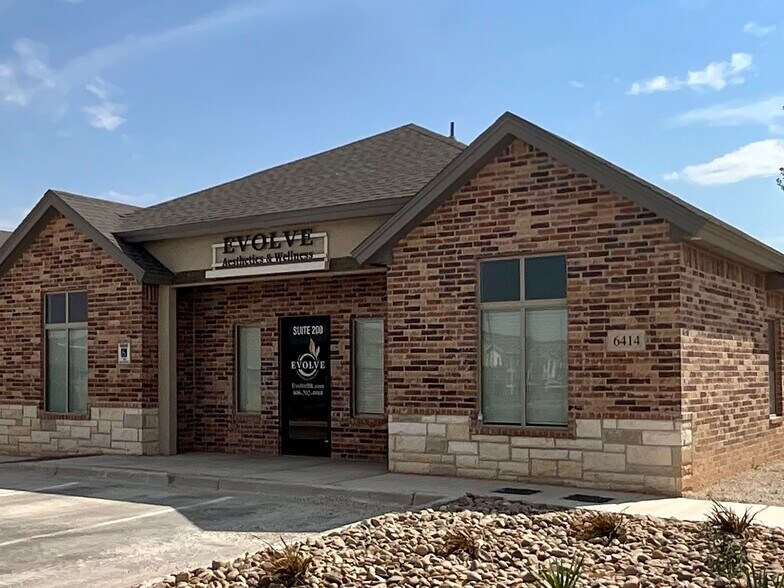 6438 98th St, Lubbock, TX à louer - Photo du bâtiment - Image 2 de 8
