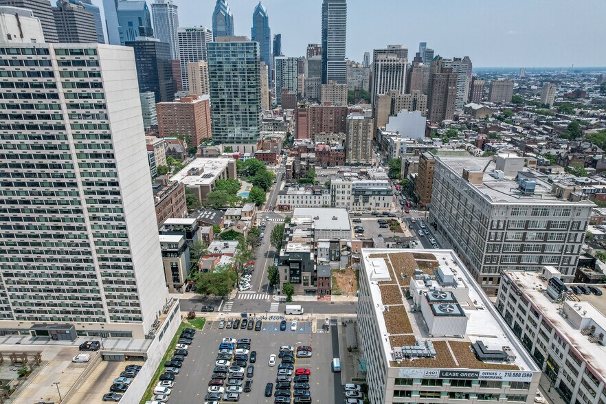 2301 Walnut St, Philadelphia, PA à louer - Photo du bâtiment - Image 2 de 14