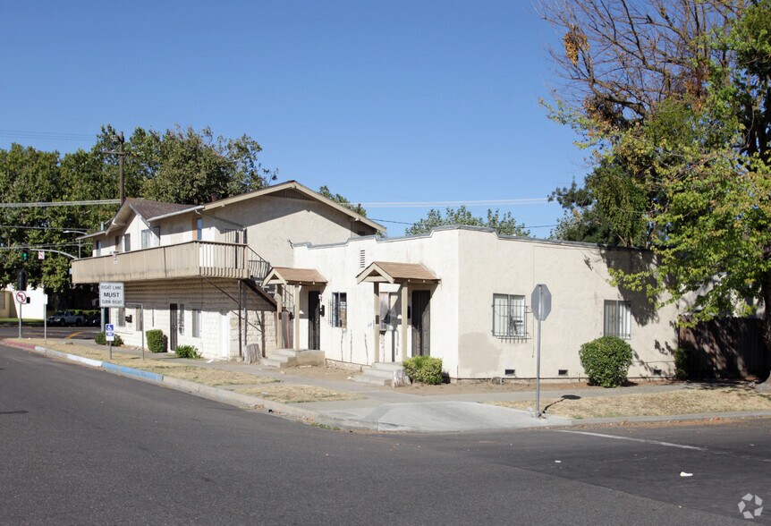 101 I St, Modesto, CA à vendre - Photo du bâtiment - Image 2 de 2