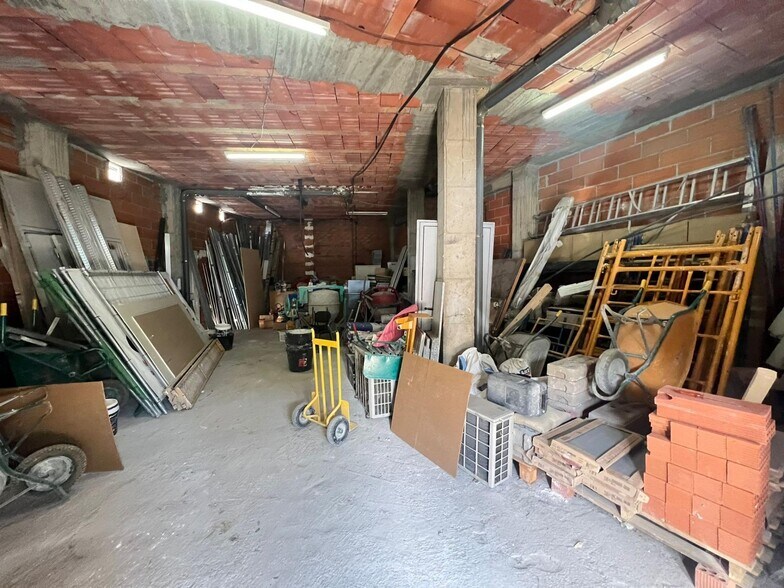 Commerce de détail dans Ponferrada, León à vendre - Photo du bâtiment - Image 3 de 3