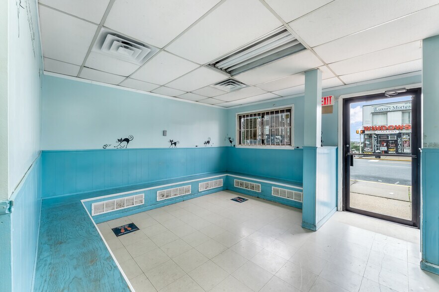 600 Kennedy Blvd, Union City, NJ à louer - Photo intérieure - Image 3 de 27