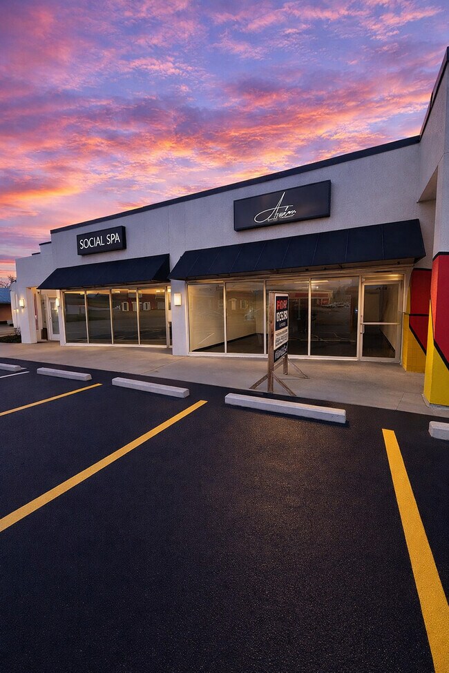 Plus de détails pour 2419 S Campbell Ave, Springfield, MO - Commerce de détail à louer