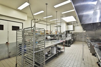1307 W Pico Blvd, Los Angeles, CA for lease Interior Photo- Image 1 of 16