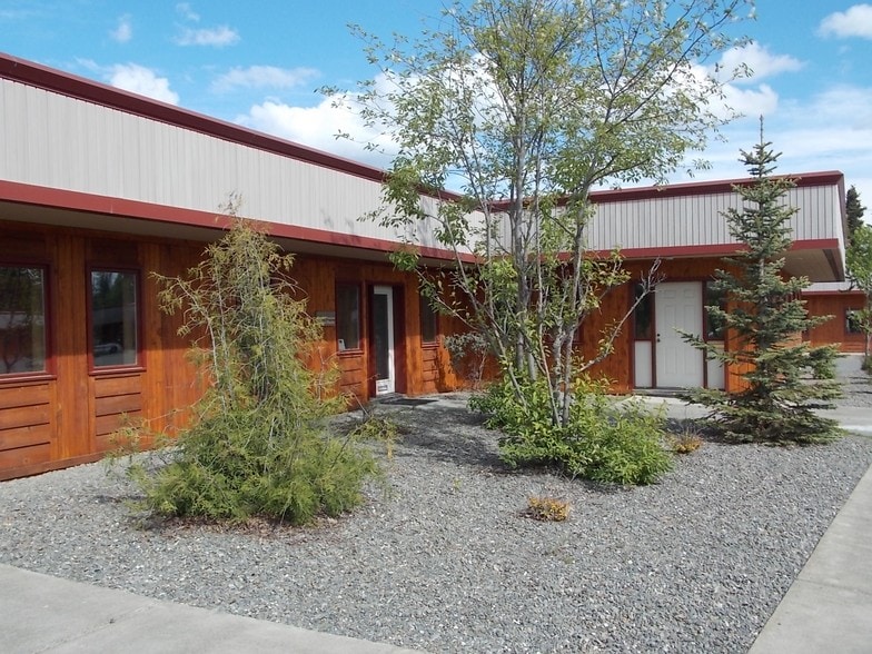 120 Trading Bay Dr, Kenai, AK for lease - Building Photo - Image 3 of 6