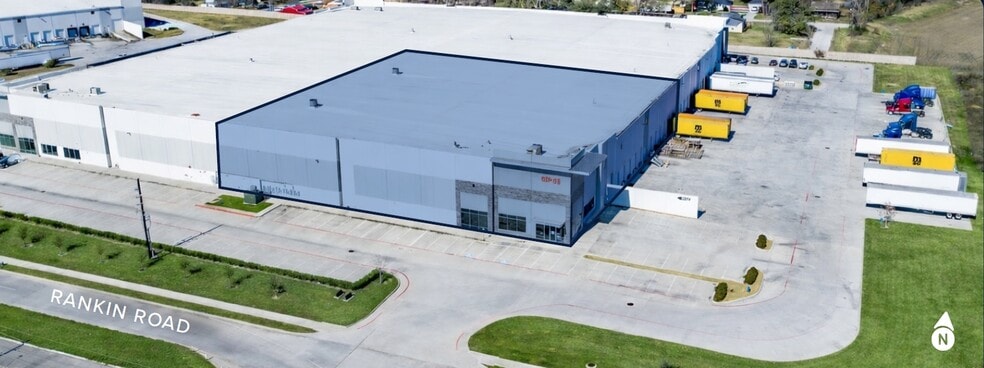 7259 Rankin Rd, Humble, TX à louer - Photo du bâtiment - Image 2 de 3