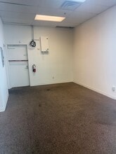 3380 E Russell Rd, Las Vegas, NV for lease Interior Photo- Image 2 of 3