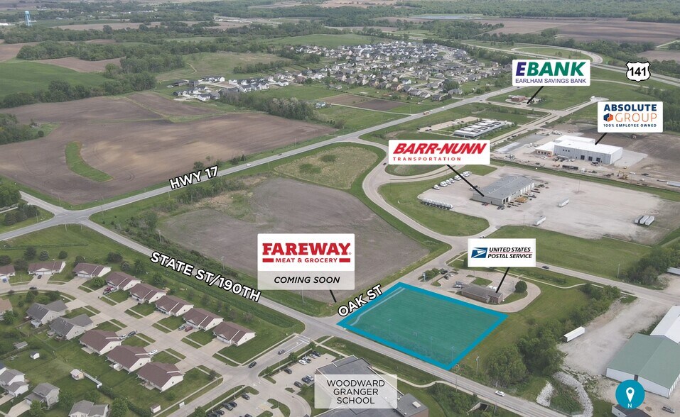Oak St, Granger, IA à louer - Photo principale - Image 1 de 1