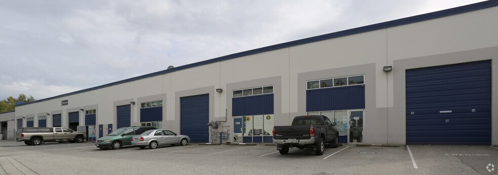 1560-1584 Booth Ave, Coquitlam, BC à vendre - Photo principale - Image 1 de 1