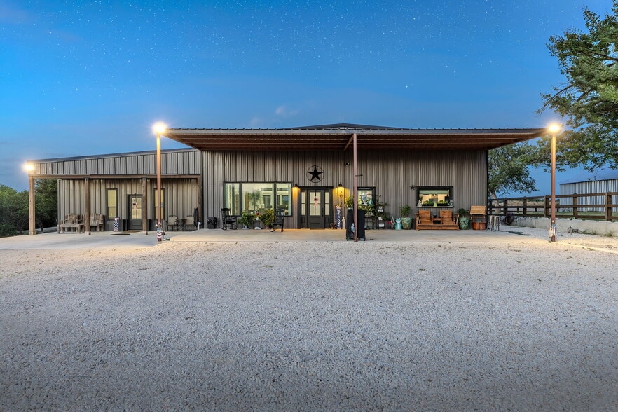 301 County Road 436, Thrall, TX for sale - Building Photo - Image 3 of 85