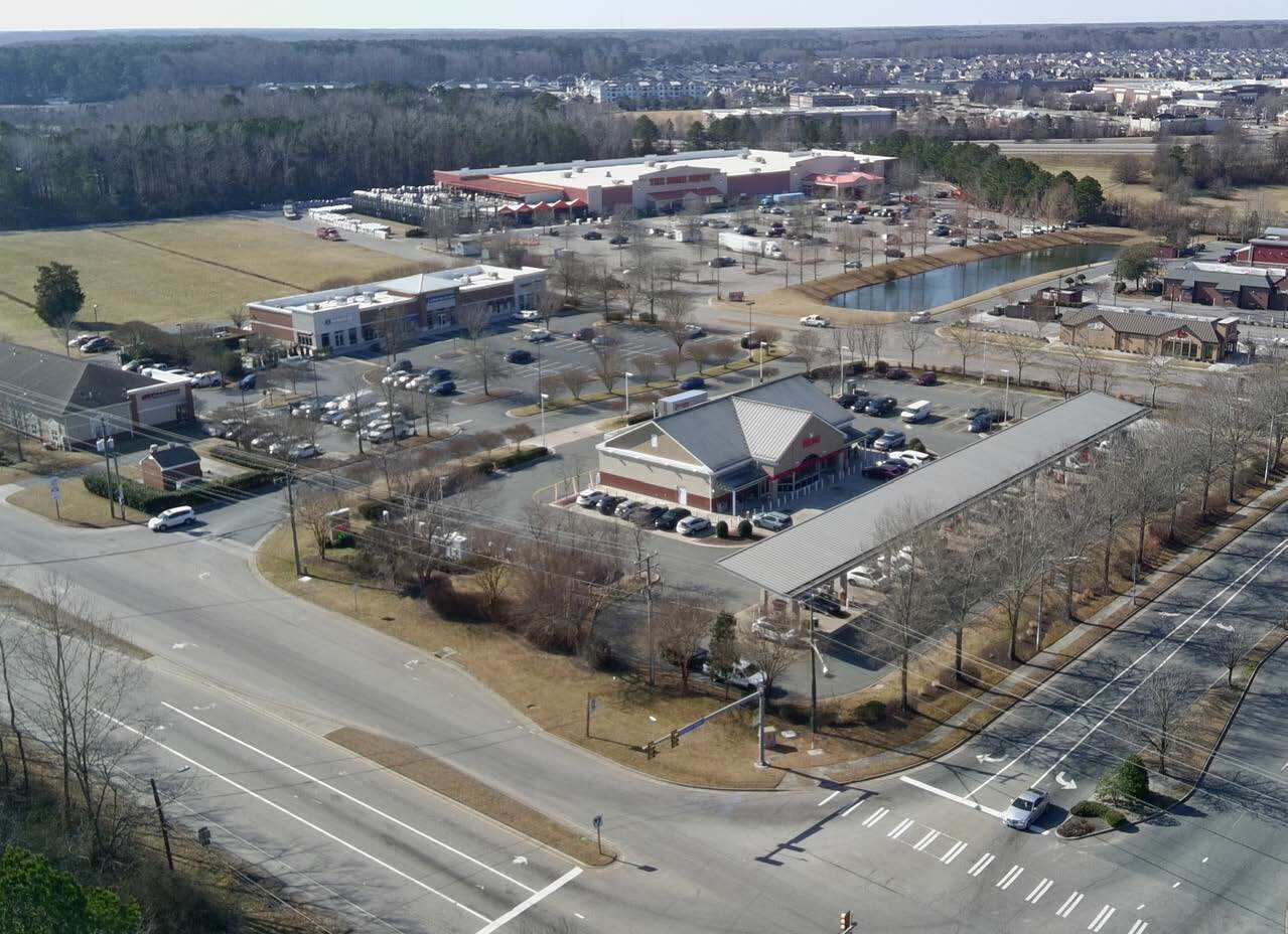 141 Hillcrest Pky, Chesapeake, VA for lease Building Photo- Image 1 of 3