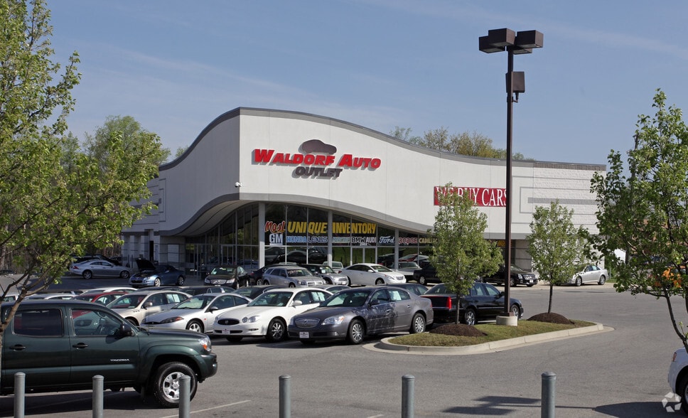 2183 Crain Hwy, Waldorf, MD à louer - Photo principale - Image 1 de 9
