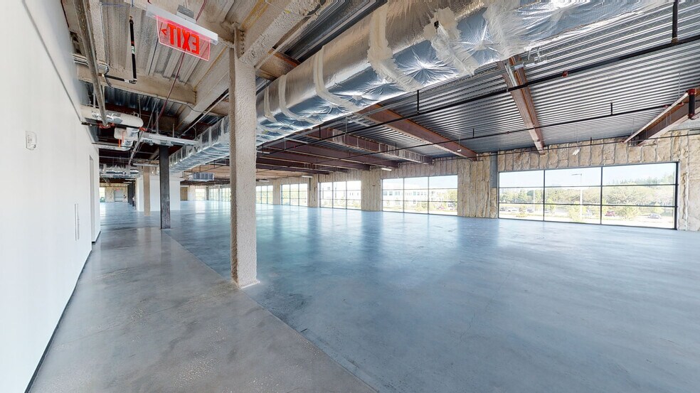 1785 Northpointe Pky, Lutz, FL à louer - Numérisation 3D de Matterport - Image 2 de 17