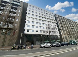 Plus de détails pour 21 Rue Des Trois Fontanot, Nanterre - Bureau à louer