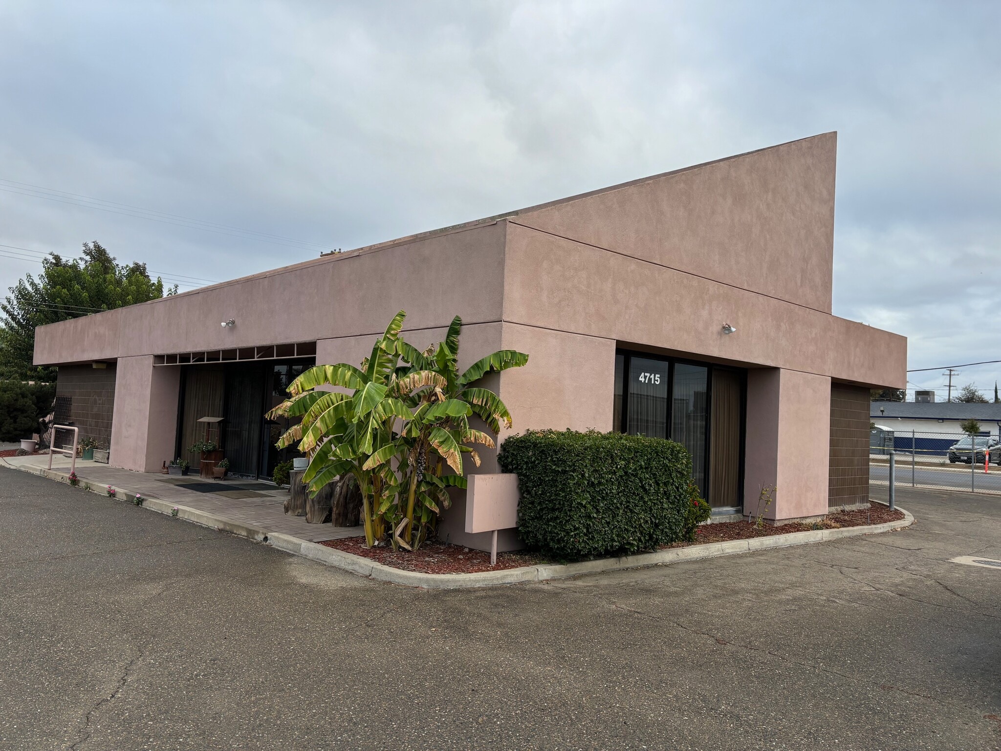 4713 Yosemite Blvd, Modesto, CA for sale Building Photo- Image 1 of 24