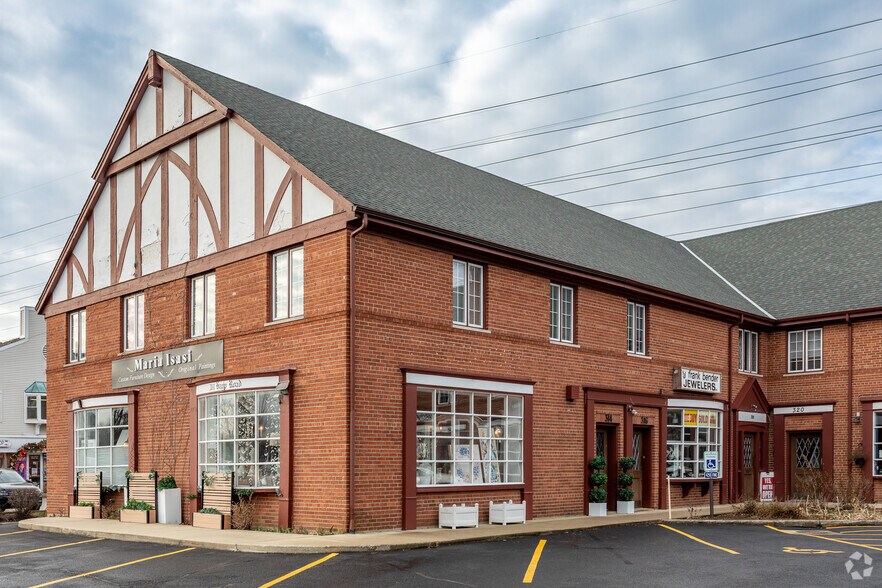 314-322 Happ Rd, Northfield, IL à louer - Photo du bâtiment - Image 3 de 7