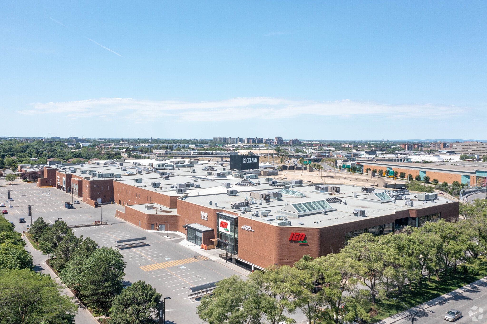 2305 Ch Rockland, Mont-Royal, QC for sale Building Photo- Image 1 of 1