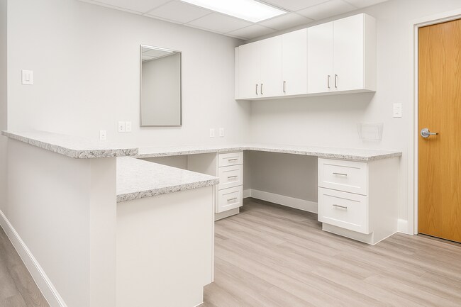 Plus de détails pour 14100 Fivay Rd, Hudson, FL - Bureau/Médical à louer