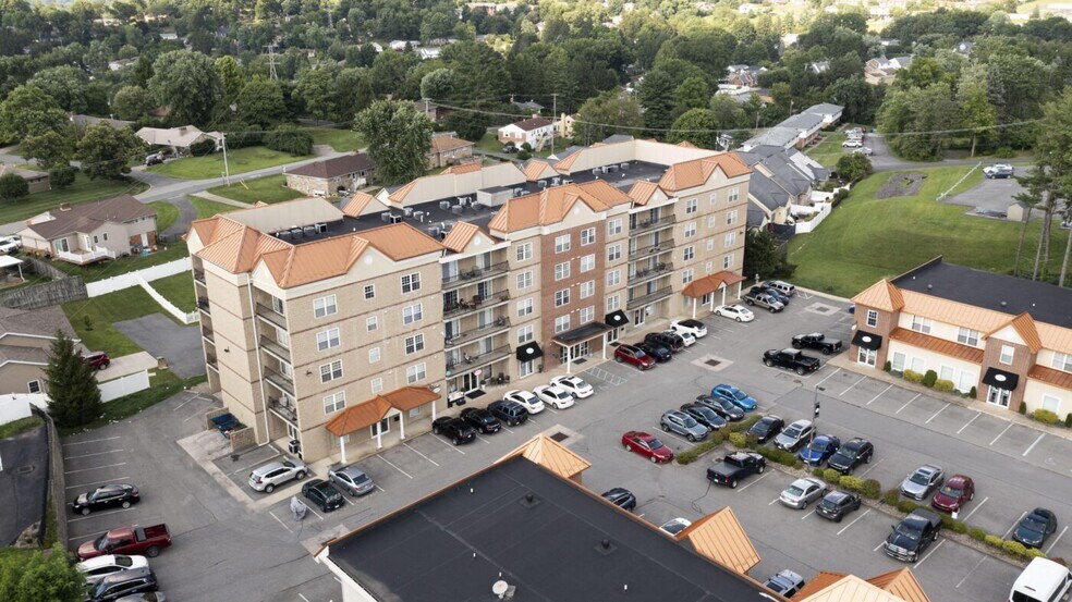 511 Burroughs St, Morgantown, WV à louer - Aérien - Image 2 de 6