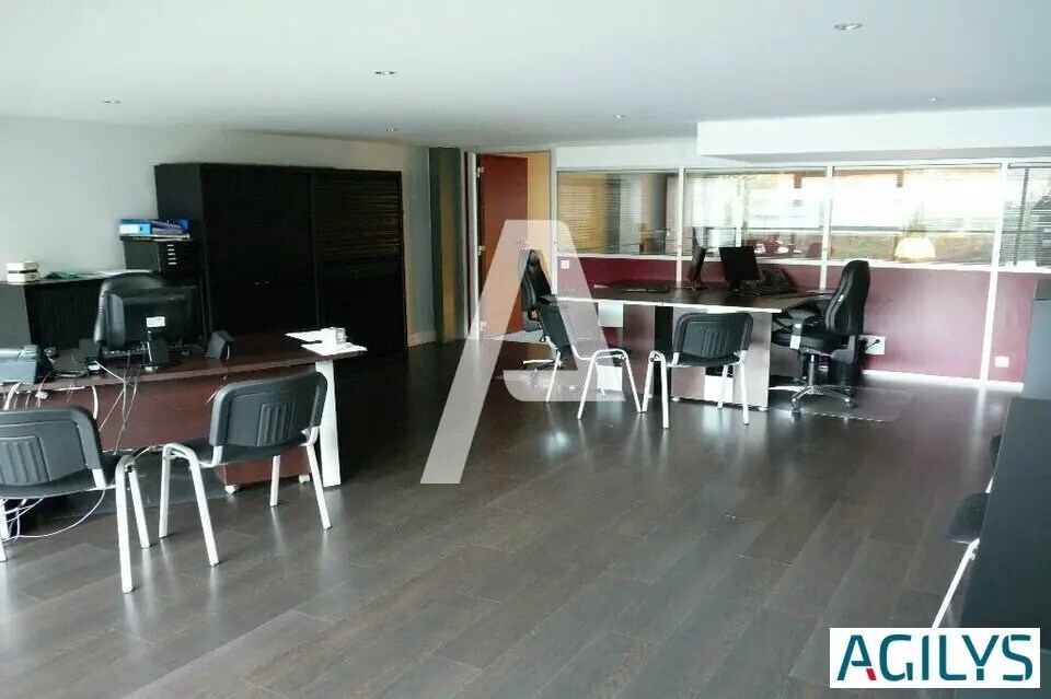 Bureau dans Ivry-sur-Seine à louer Photo intérieure- Image 1 de 11