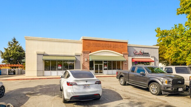 Plus de détails pour 6905 Camino Arroyo, Gilroy, CA - Commerce de détail à louer