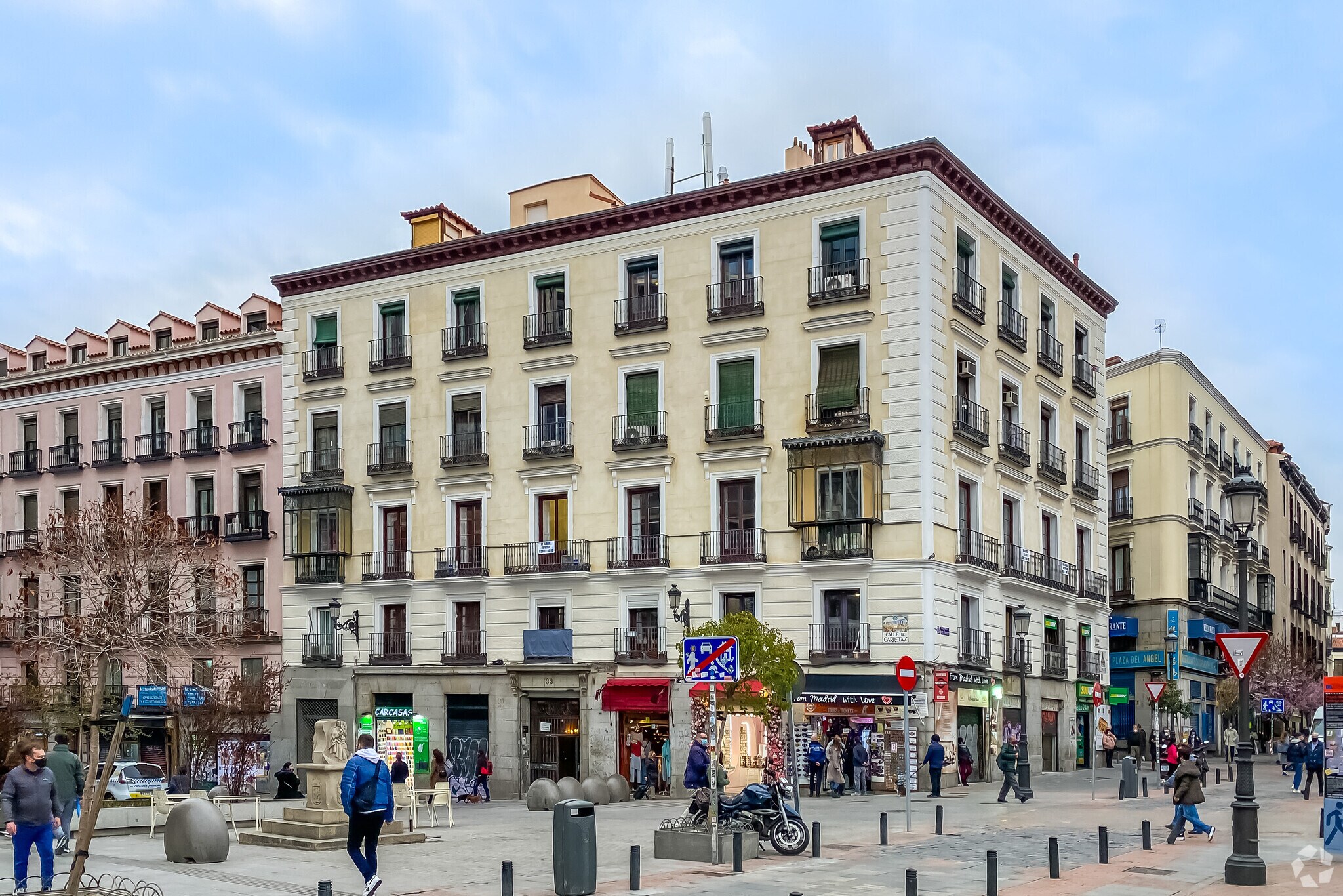 Calle de las Carretas, 33, Madrid, Madrid for lease Primary Photo- Image 1 of 4