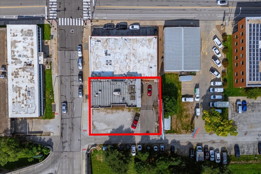 808 E 10th St, Kansas City, MO for sale - Aerial - Image 3 of 17