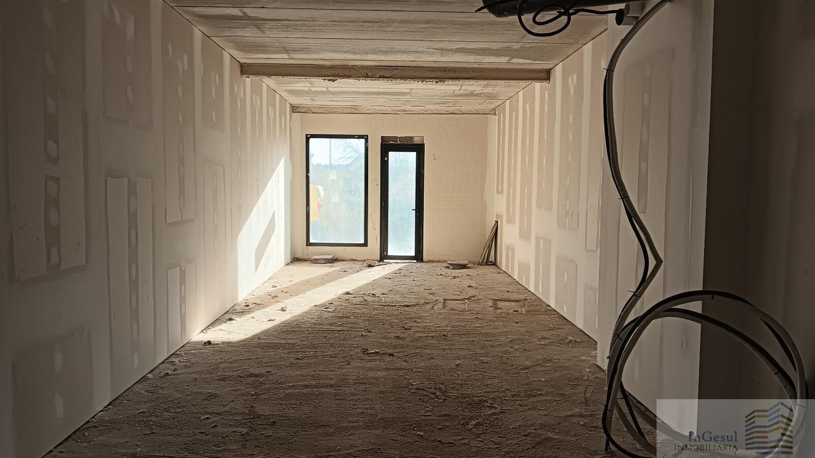 Buitrago del Lozoya, MAD 28730 - Unit 01 -  - Interior Photo - Image 1 of 3