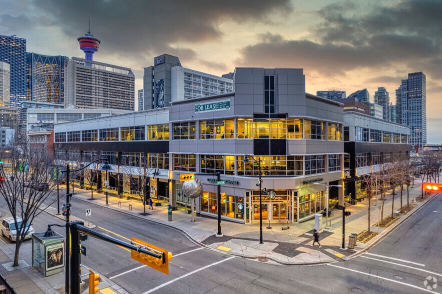 150 13th Ave SW, Calgary, AB à louer - Photo du bâtiment - Image 1 de 21