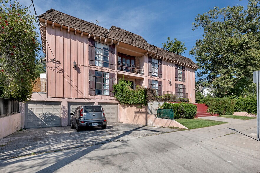 729 Raleigh St, Glendale, CA à vendre - Photo du bâtiment - Image 2 de 15