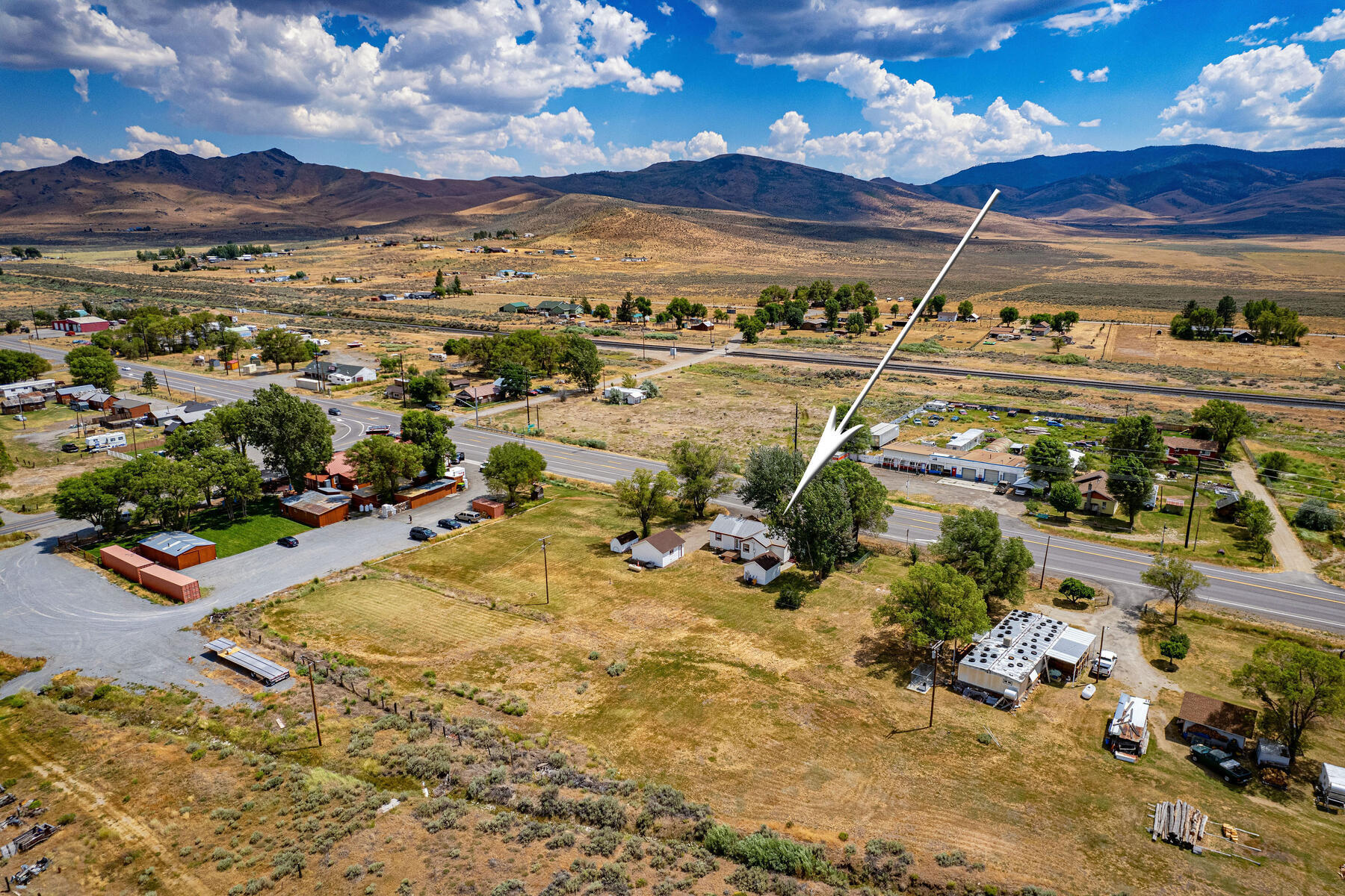 94101 CA-70 Fwy, Chilcoot, CA for sale Primary Photo- Image 1 of 2