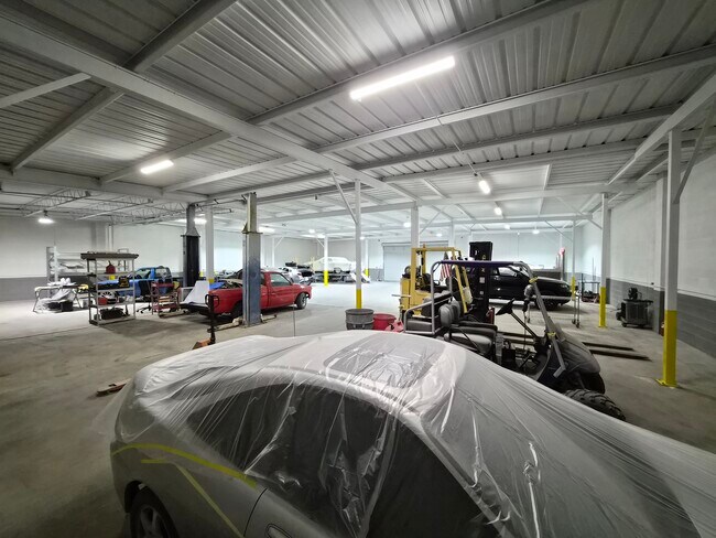 Plus de détails pour 22039 N 24th Ave, Phoenix, AZ - Industriel à louer