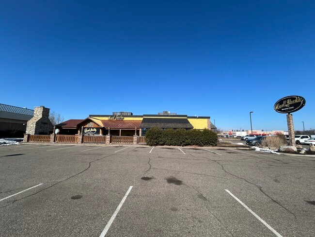 More details for 8078 Brooklyn Blvd, Brooklyn Park, MN - Retail for Sale