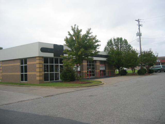 6735 E Shelby Dr, Memphis, TN for lease - Building Photo - Image 3 of 8