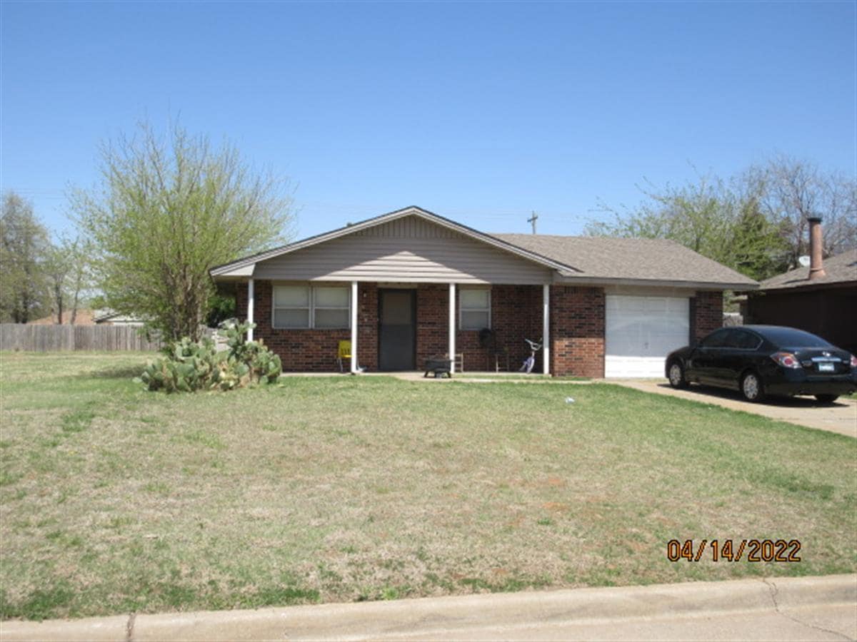 541 NW 114th St, Oklahoma City, OK for sale Primary Photo- Image 1 of 2