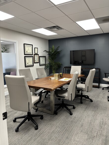 5443 San Jose Blvd, Jacksonville, FL à louer - Photo intérieure - Image 2 de 8