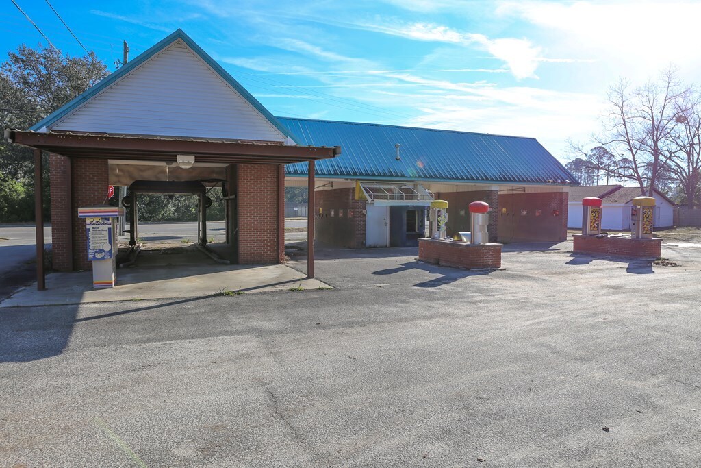 557 U.S. Rte 1, Baxley, GA à vendre Photo principale- Image 1 de 6