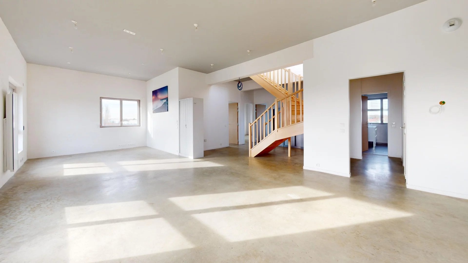 2 Route De Levis Saint Nom, Coignières for lease Interior Photo- Image 1 of 13