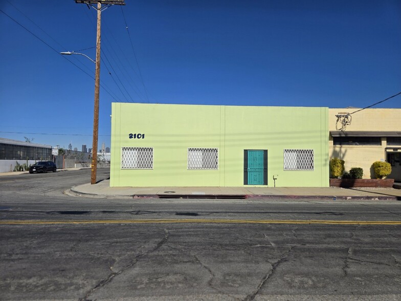 2101 E 37th St, Vernon, CA for lease - Building Photo - Image 3 of 12