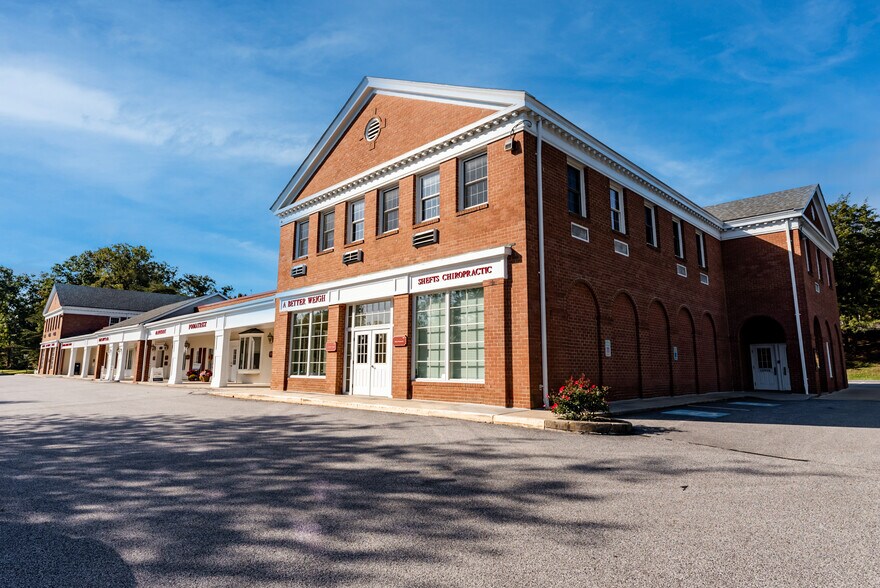 1818 Pot Spring Rd, Timonium, MD à louer - Photo du bâtiment - Image 2 de 2