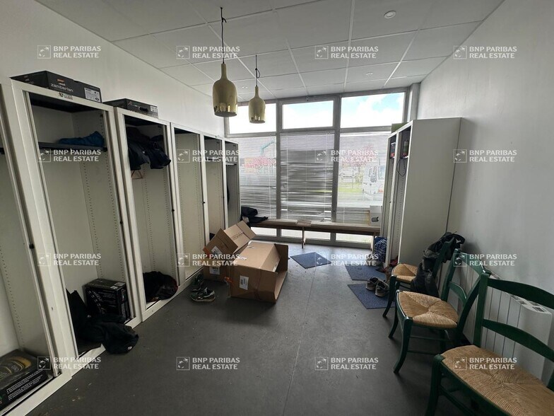 Office in Parçay-Meslay for lease - Interior Photo - Image 3 of 16