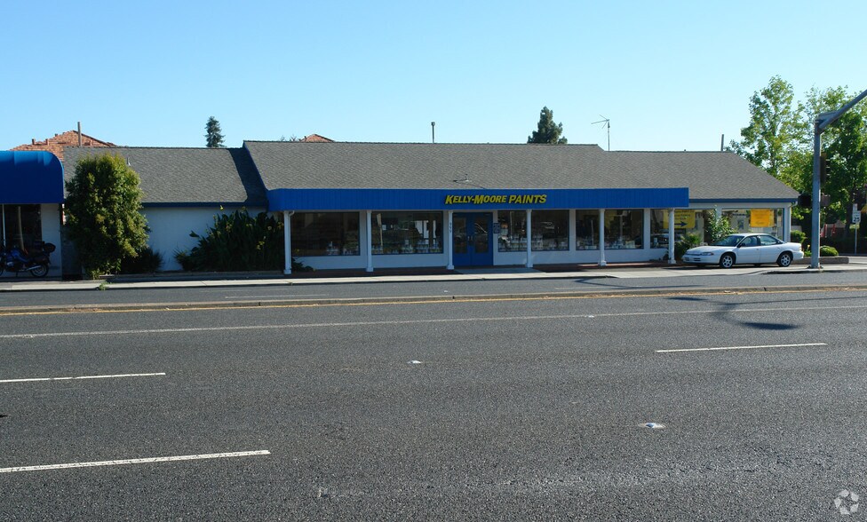 999 E El Camino Real, Sunnyvale, CA à louer - Photo du bâtiment - Image 2 de 2