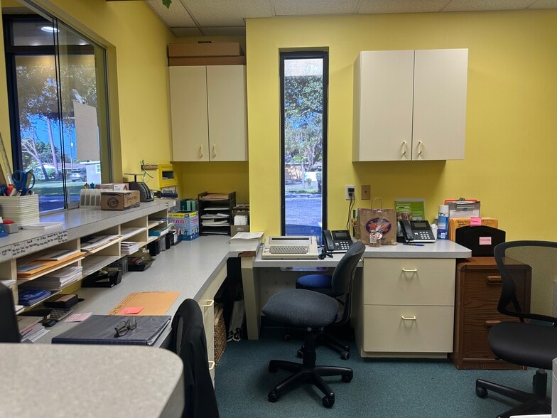 708 53rd Ave E, Bradenton, FL for lease - Building Photo - Image 3 of 9