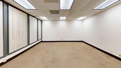 6800 Park Ten Blvd, San Antonio, TX for lease Interior Photo- Image 2 of 4