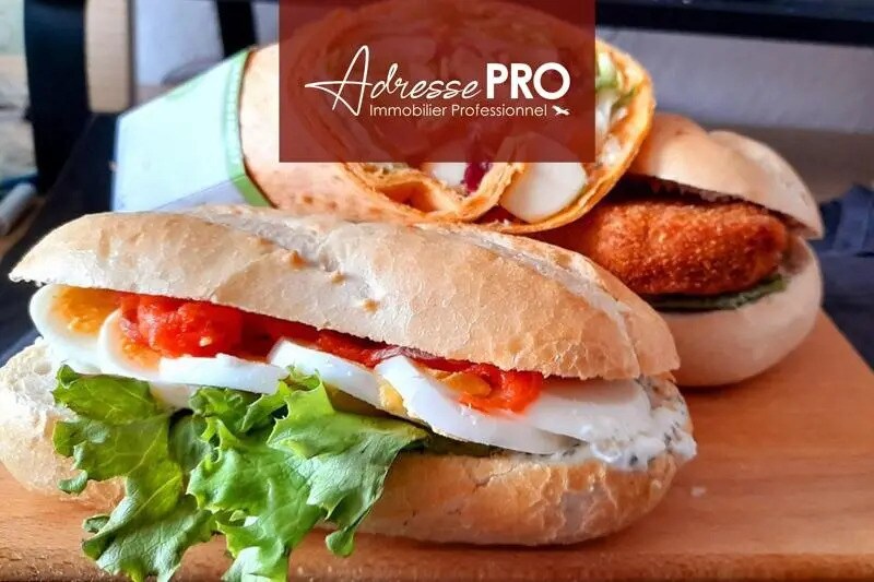 Retail in Lyon for sale - Building Photo - Image 1 of 3