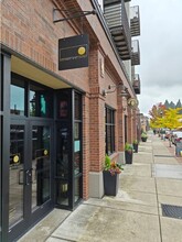 370 E Main St, Hillsboro, OR for lease Building Photo- Image 1 of 28